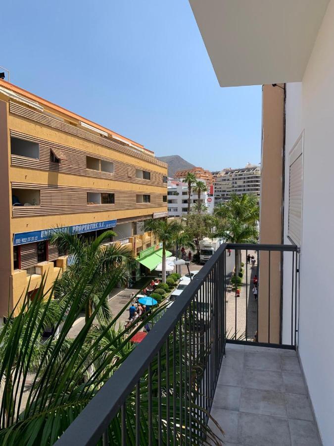 Bubu Beach 3 Los Cristianos  Bagian luar foto